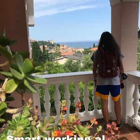 Edy Aparthotel