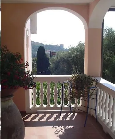 Aparthotel Edy Imperia